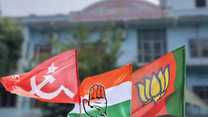 കേരളം പോളിങ് ബൂത്തിലെത്താൻ മൂന്ന് നാൾ; പരസ്യപ്രചാരണം നാളെ അവസാനിക്കും