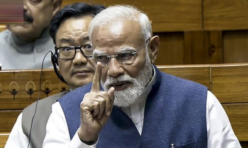 ഭരണഘടനാ ഭേദഗതി ബില്ല് അവതരിപ്പിച്ച് കേന്ദ്രസർക്കാർ; എതിർത്ത് പ്രതിപക്ഷം