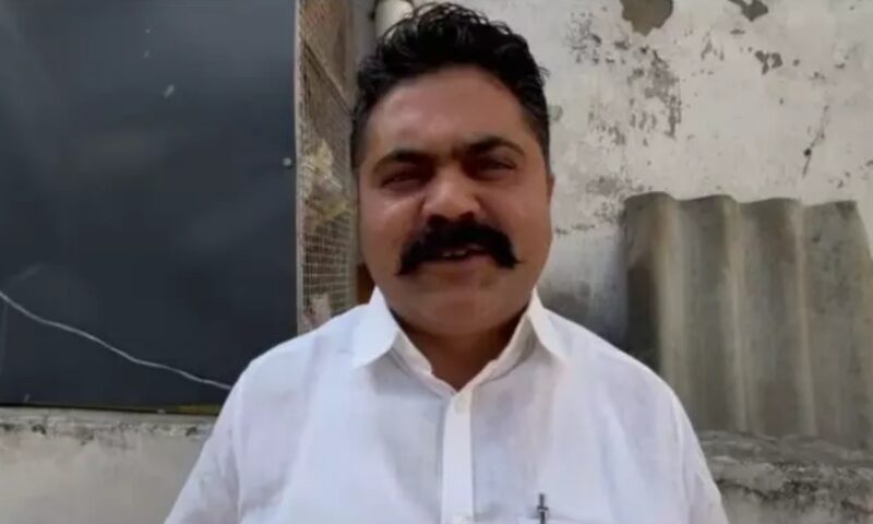 ദലിത് യുവതിയുടെ പീഡനപരാതി; ഒരു മാസമായിട്ടും കോൺഗ്രസ് കൗൺസിലറെ പിടികൂടാതെ പൊലീസ്