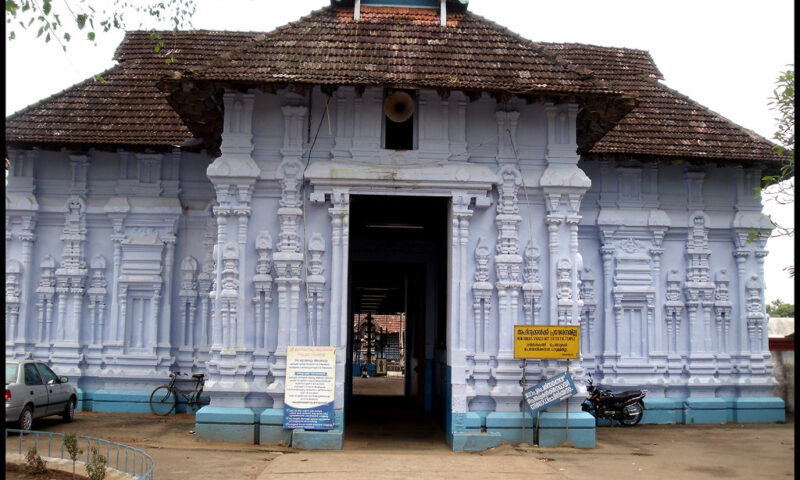 കൂടൽമാണിക്യം ക്ഷേത്ര ഉത്സവത്തിനിടെ ആന ഇടഞ്ഞു;രണ്ടാം പാപ്പാനെ ചവിട്ടി കൊന്നു