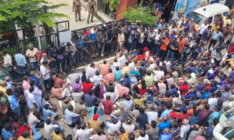 ഇ. ഡി നടപടിയിൽ പ്രതിഷേധം ശക്തമാക്കാനൊരുങ്ങി എൽഡിഎഫ്; ജില്ലാ കേന്ദ്രങ്ങളിൽ ഇന്ന് പ്രതിഷേധ പ്രകടനങ്ങൾ നടത്തും