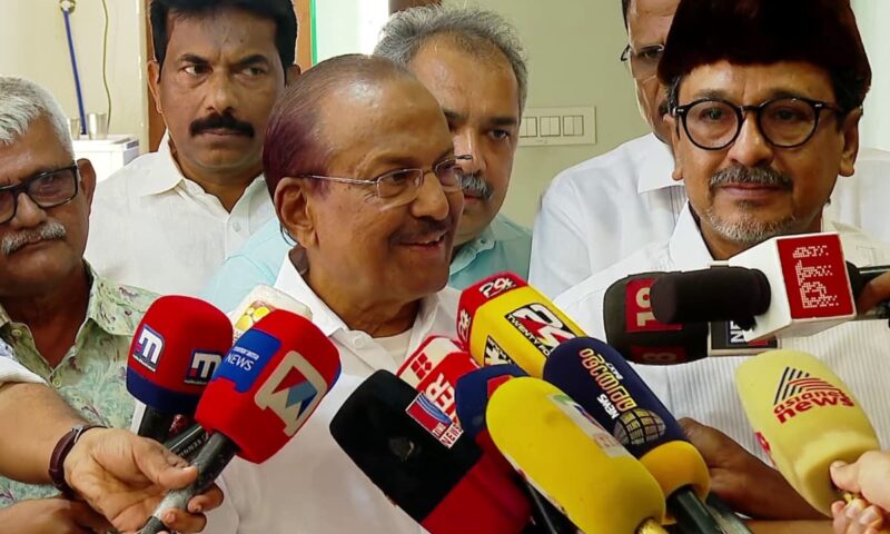 യുഡിഎഫ് മന്ത്രിസഭാ രൂപീകരണം;ലീഗിൽ 5 പേർക്ക് സാധ്യത,ഉപമുഖ്യമന്ത്രി സ്ഥാനം ആവശ്യപ്പെടില്ല