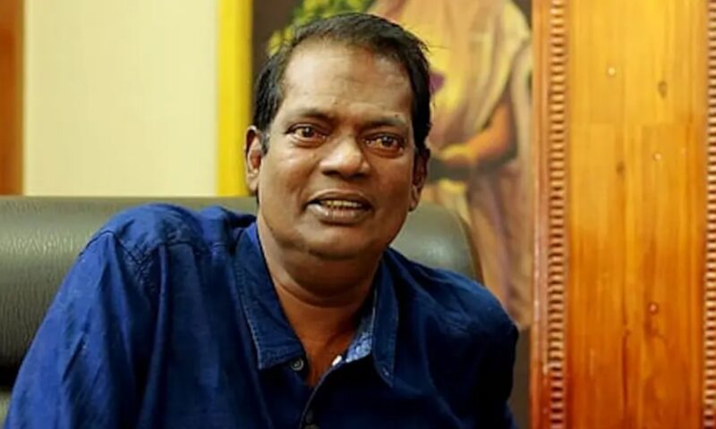 ചിരിയുടെ തമ്പുരാന് ജന്മനാടിന്റെ യാത്രാമൊഴി; ഔദ്യോഗിക ബഹുമതികളോടെ അന്ത്യയാത്ര