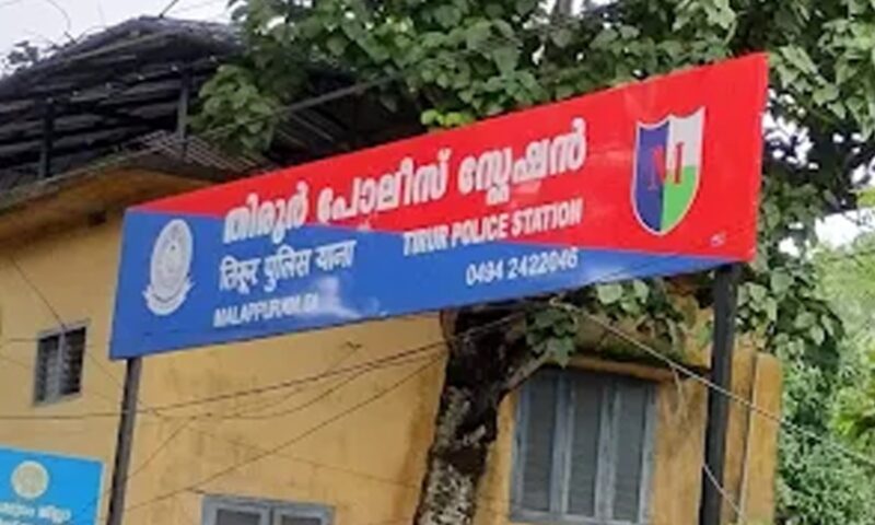 ചെറിയമുണ്ടം സ്കൂൾ വിദ്യാർഥി സംഘർഷം; 40 പേർക്കെതിരെ ജാമ്യമില്ലാ വകുപ്പ് പ്രകാരം കേസ്