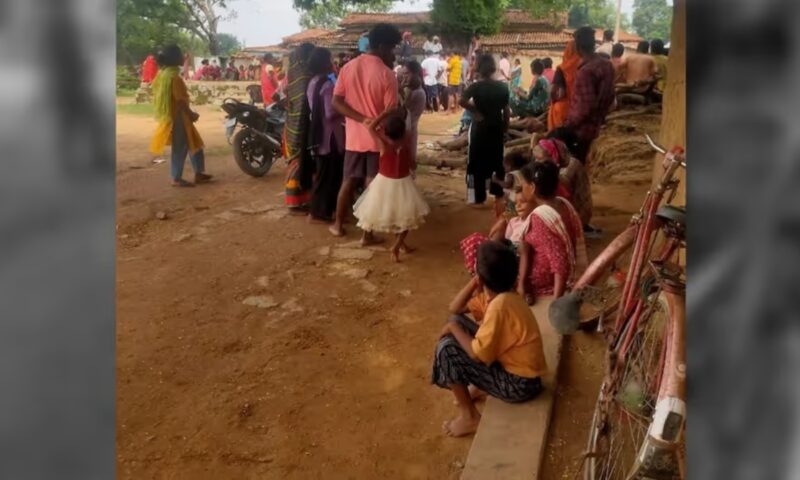 ജാർഖണ്ഡിൽ മൂന്നുവയസുകാരിയെ പീഡിപ്പിച്ചു;പ്രതിയിൽ നിന്ന് ഒരു ലക്ഷം രൂപ പിഴ ഈടാക്കി കേസ് ഒത്തുതീർപ്പാക്കി പഞ്ചായത്ത്