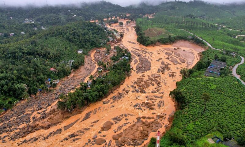 വയനാട് ഉരുൾപൊട്ടൽ ദുരന്തത്തിന് രണ്ടാണ്ട്; മരിച്ചവരെ അനുസ്മരിച്ച് സർവമത പ്രാർഥന, വായ്പ എഴുതിത്തള്ളൽ വേഗത്തിലാക്കുമെന്ന് സർക്കാർ