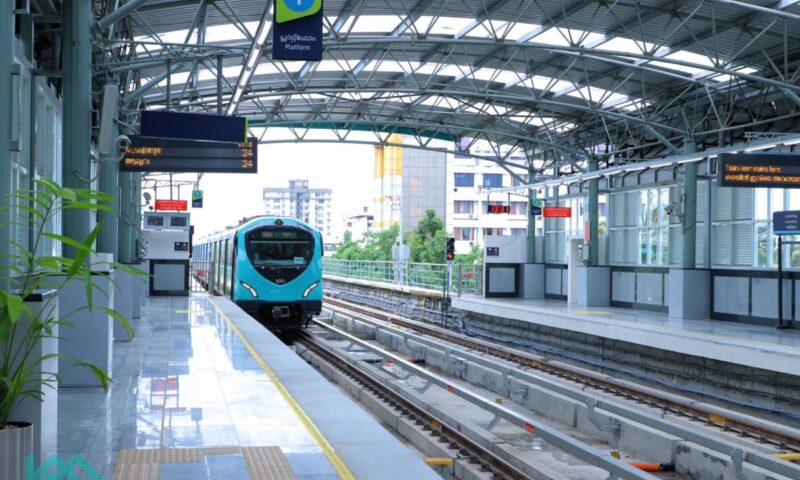 കൊച്ചി മെട്രോയുടെ പേര് മാറ്റാൻ നീക്കം; സർക്കാരുമായി ആലോചിച്ചില്ലെന്ന് മുഖ്യമന്ത്രി