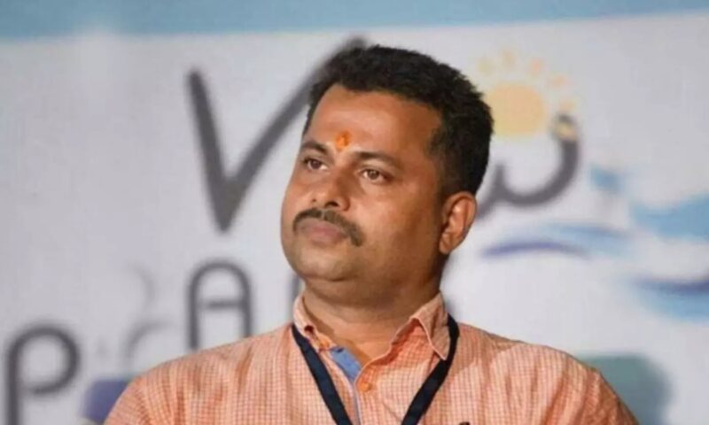 പാലത്തായി പീഡനക്കേസ്: അധ്യാപകൻ പത്മരാജന് ജാമ്യം; ശിക്ഷ സസ്‌പെൻഡ് ചെയ്ത് ഹൈക്കോടതി
