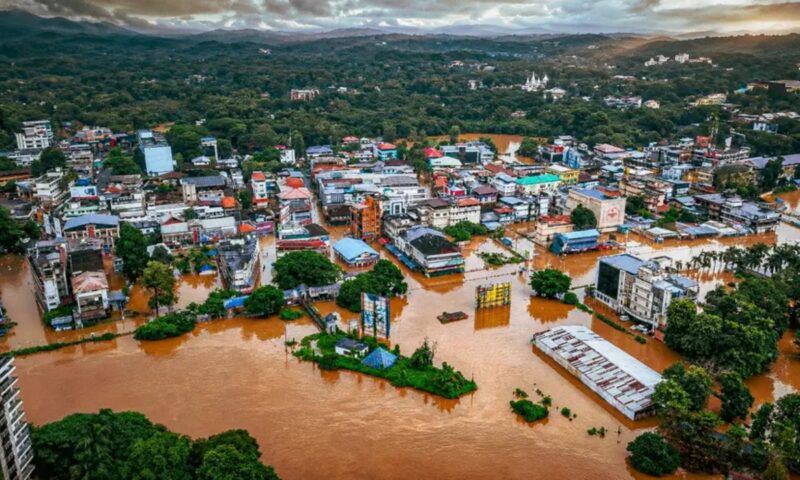 പാലായിൽ പ്രളയക്കെടുതി തുടരുന്നു; മഴ കുറഞ്ഞെങ്കിലും വെള്ളക്കെട്ടിന് ശമനമില്ല