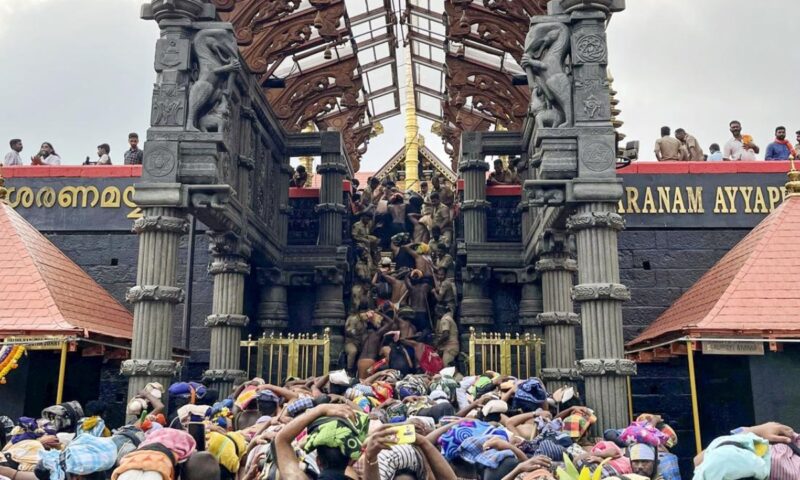 ശബരിമല സ്വർണക്കവർച്ച കേസ്; പ്രശാന്തിനും അജികുമാറിനുമെതിരെ ഡിജിറ്റൽ തെളിവുകൾ ഹാജരാക്കി