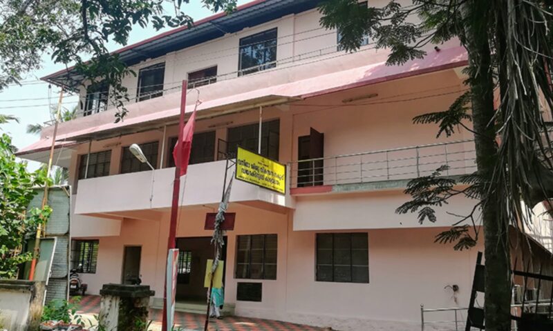  വനിതാ വികസന കോർപ്പറേഷനിൽ ലക്ഷങ്ങളുടെ വായ്പാ തട്ടിപ്പ്; കേന്ദ്രസർക്കാർ ഉദ്യോഗസ്ഥനെതിരെ ഗുരുതര ആരോപണം